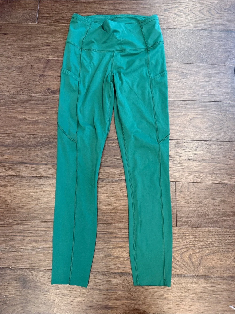 lululemon athletica Fast and Free High-Rise Green Leggings Size 6 - C53-013